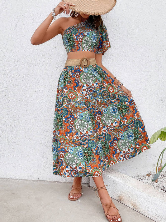 LONG BOHO DRESS WITH WAISTED AND SLOPING SHOULDER