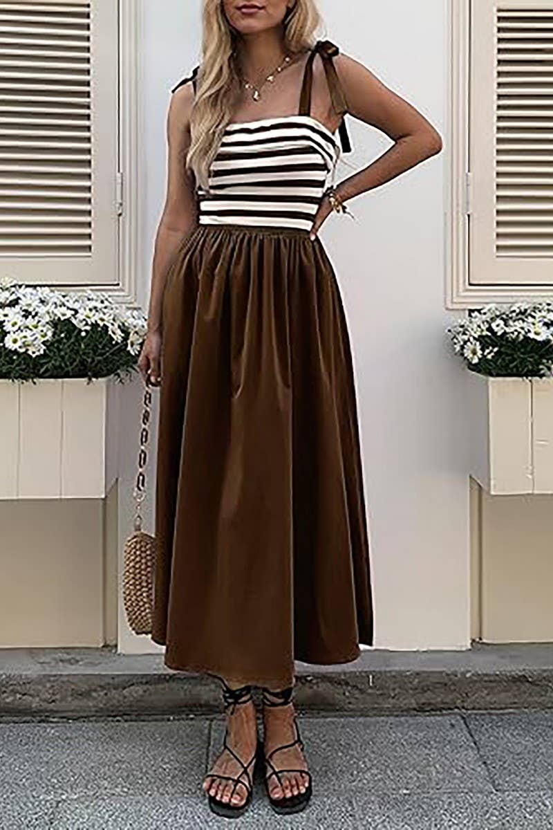 CWDMD5701_SLEEVELESS TIE POCKET STRIPED BEACH DRESS
