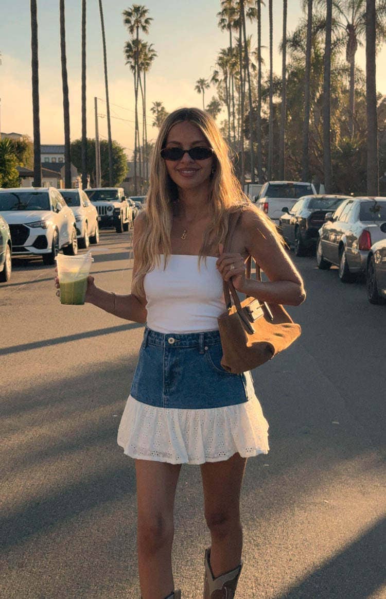 Lace trim short straight denim skirt