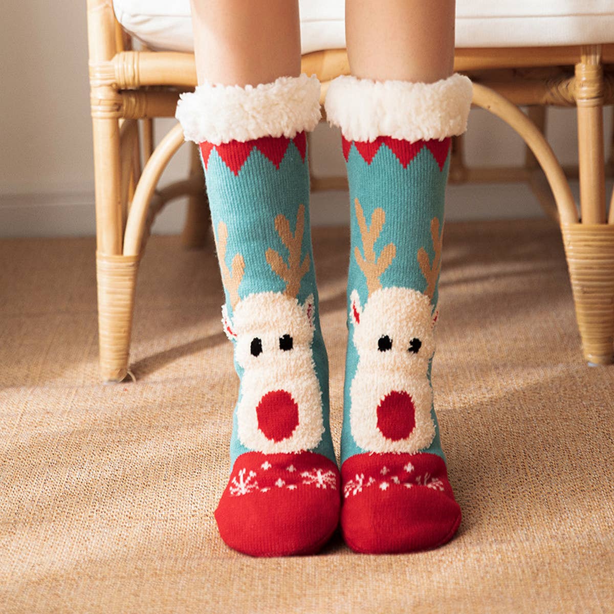 CHRISTMAS STOCKING PLUSH INDOOR SLIPPERS