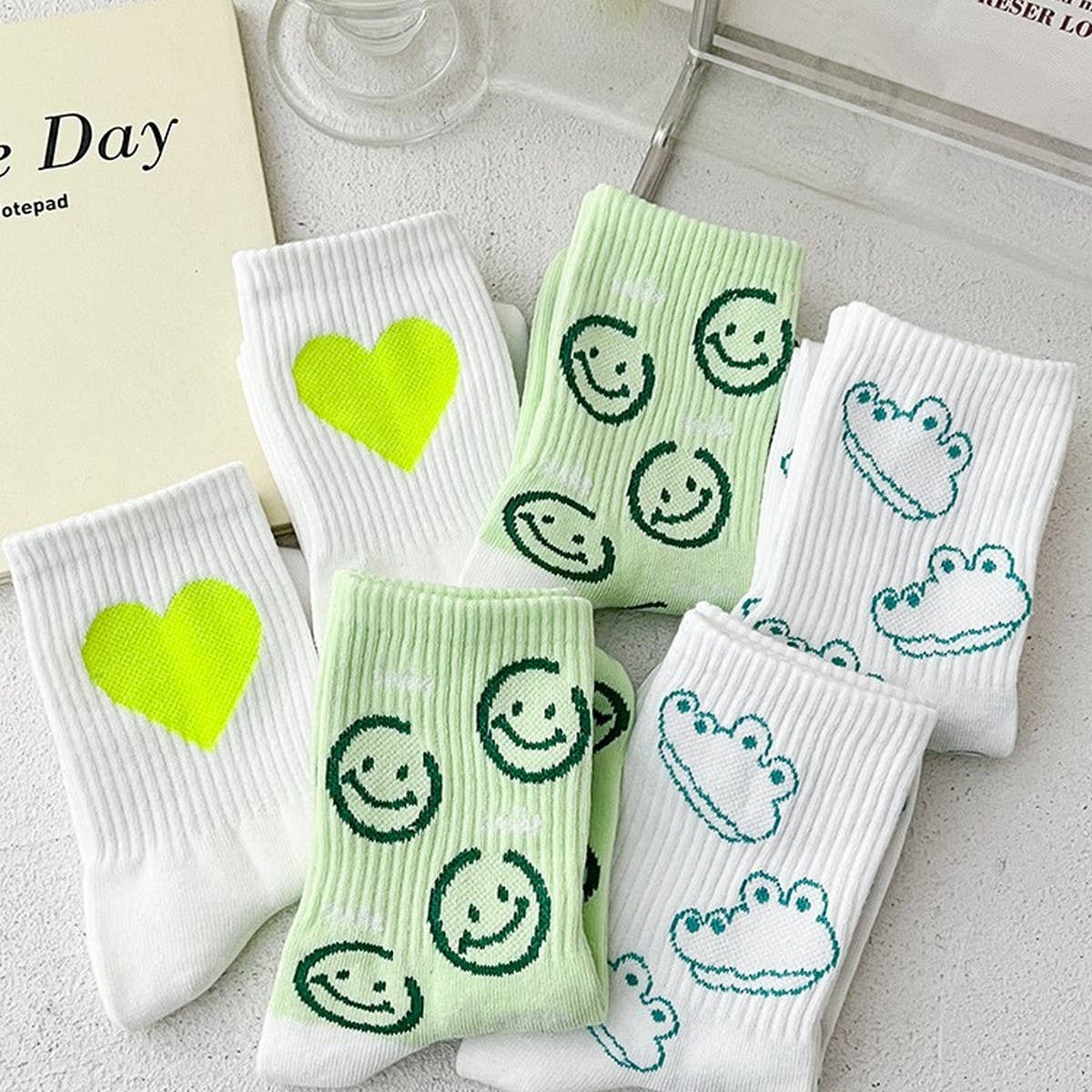 WOMEN'S MIDDLE TUBE CUTE SMILE PATTERN SOCKS