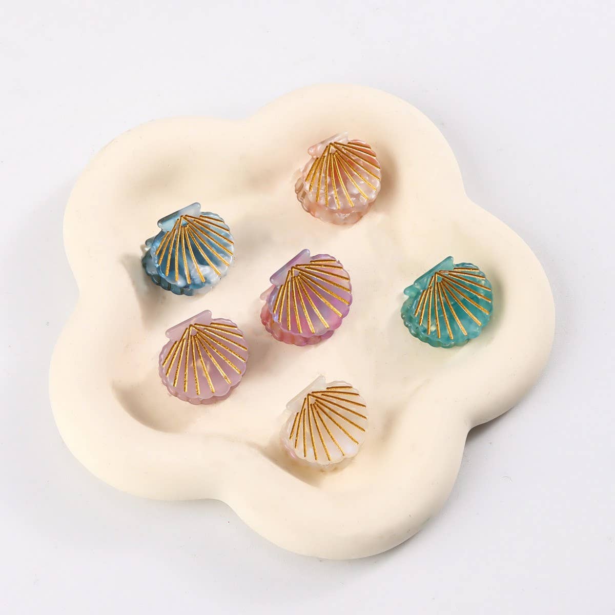 CWAHA1425_SHELL SMALL HAIR CLAW CLIP