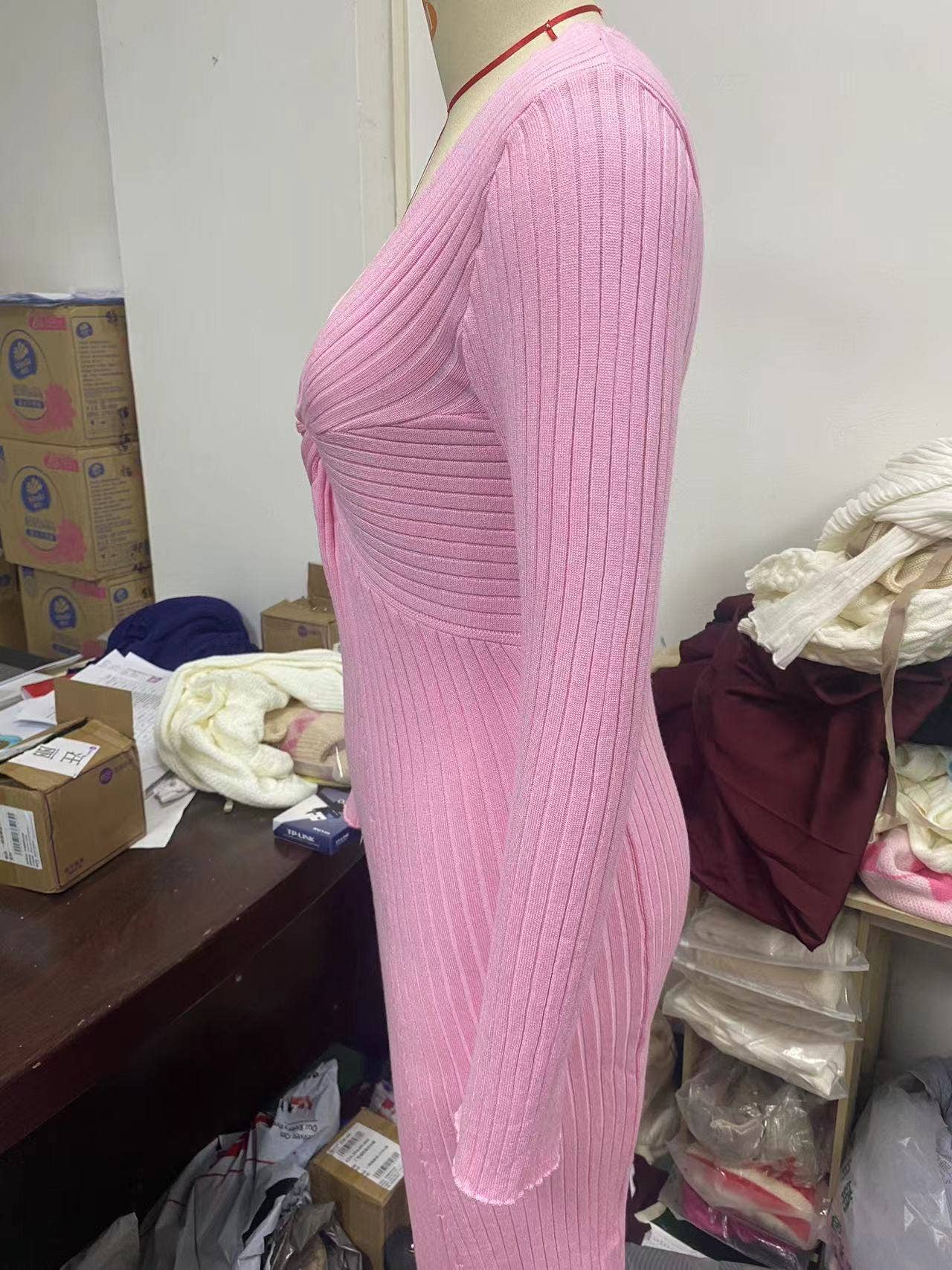 SEXY SPICE LONG SLEEVE TWIST PLEATED LONG DRESS