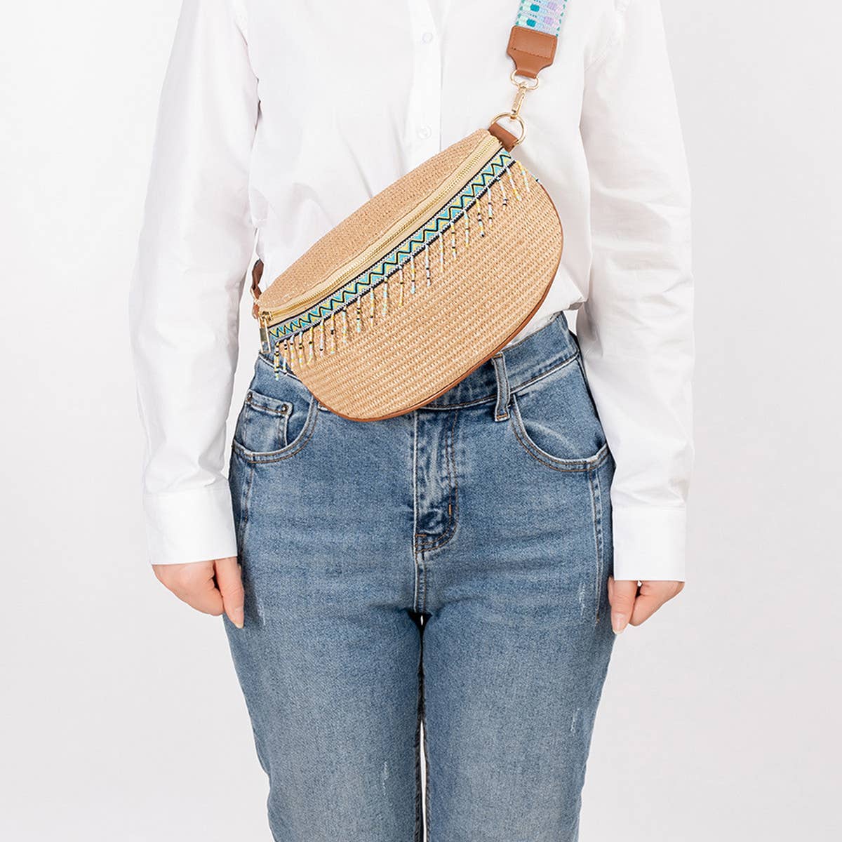 WOMEN ALL-MATCH STRAW WOVEN CHEST BAG_CWAB2003