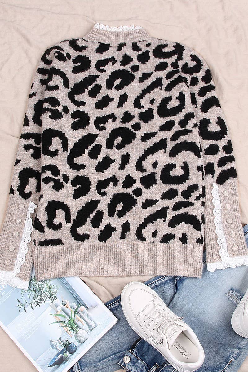CWOSWL07355_LEOPARD LACE TRIM CREWNECK BUTTON KNIT SWEATER