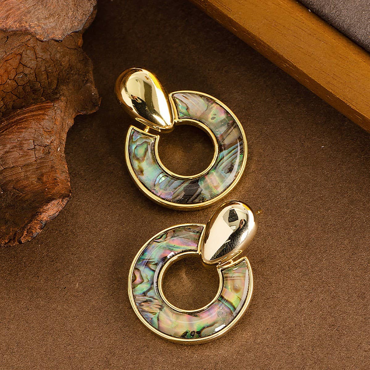 INLAID NATURAL ABALONE HOOP EARRINGS