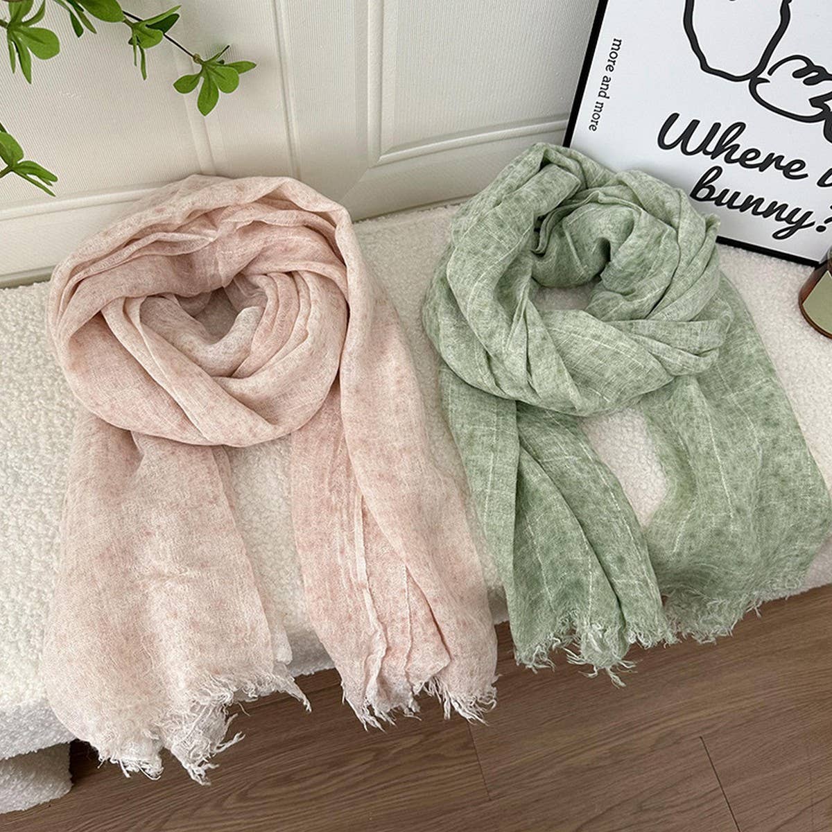 CONTRAST COLOR SPRAY DYED LONG SCARF SHAWL