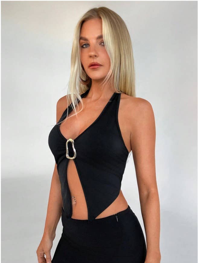 Solid-colored sleeveless V-neck sexy cross top