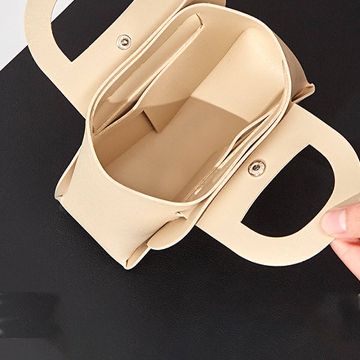 VERSATILE AND PORTABLE WATERPROOF MINI MAKEUP BAG_CWAB1438