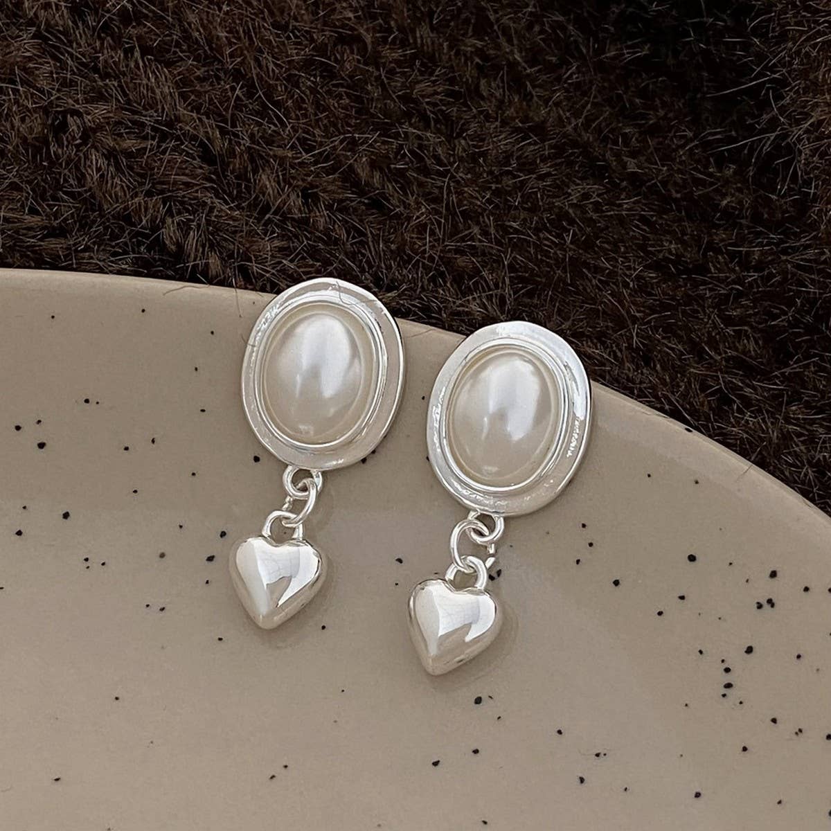 VALENTINE'S DAY HIGH-END RETRO HEART EARRINGS