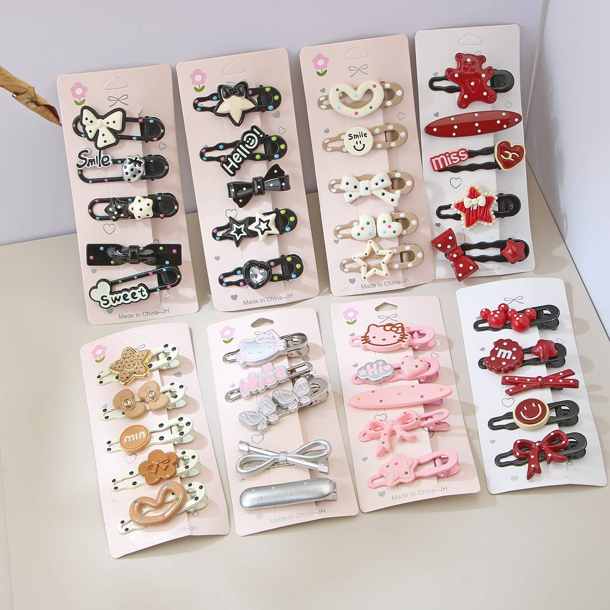 Five sets of cartoon children's hairpins