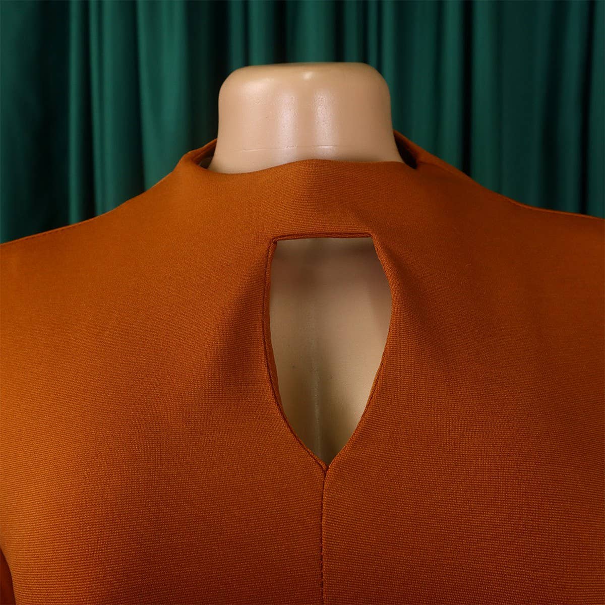 FASHIONABLE PLEATED PLUS SIZE SWING SKIRT DRESS