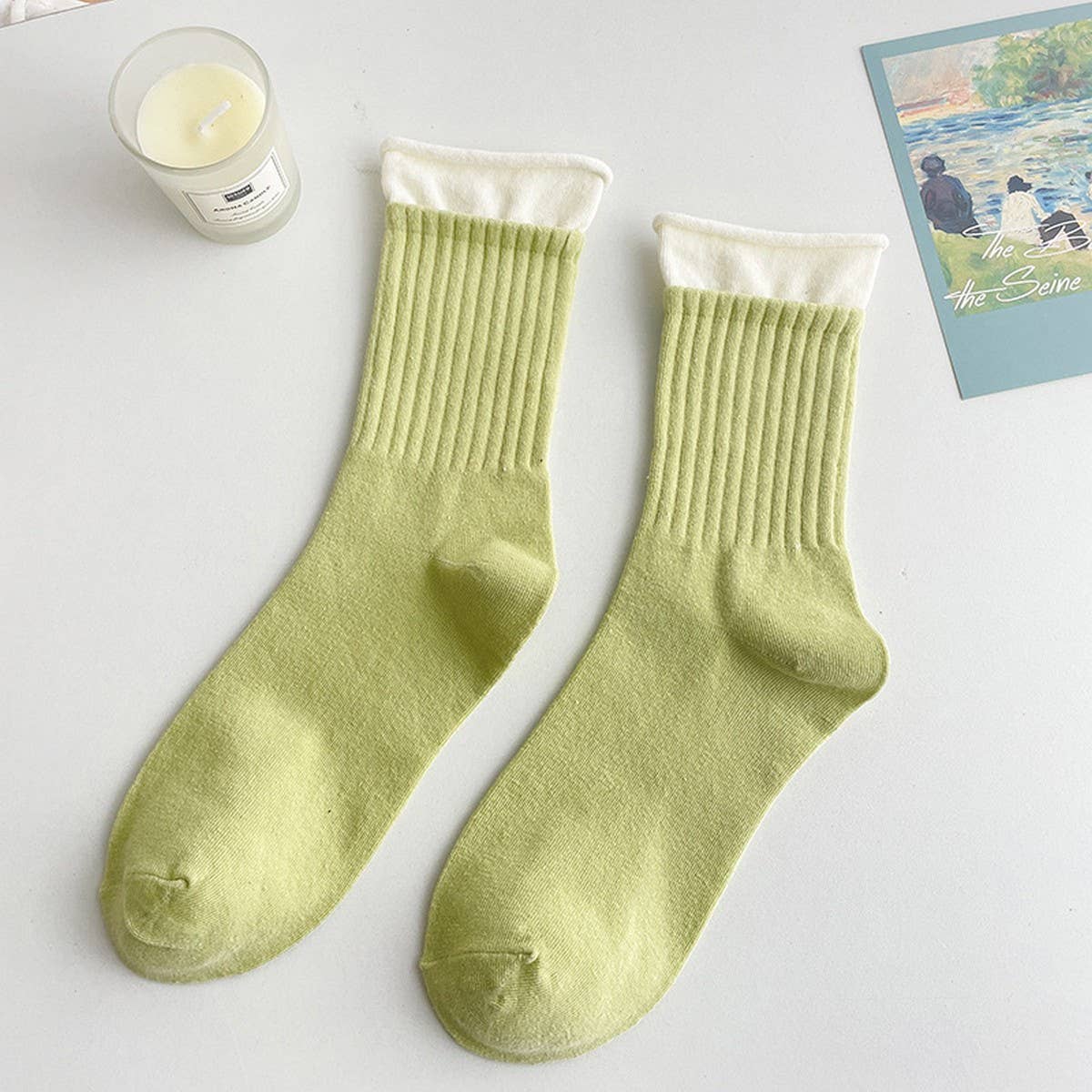 WOMEN PAIR BREATHABLE HEMMED SOCKS
