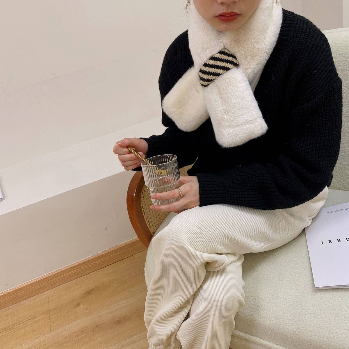 Winter new faux fur scarf women's warm collar