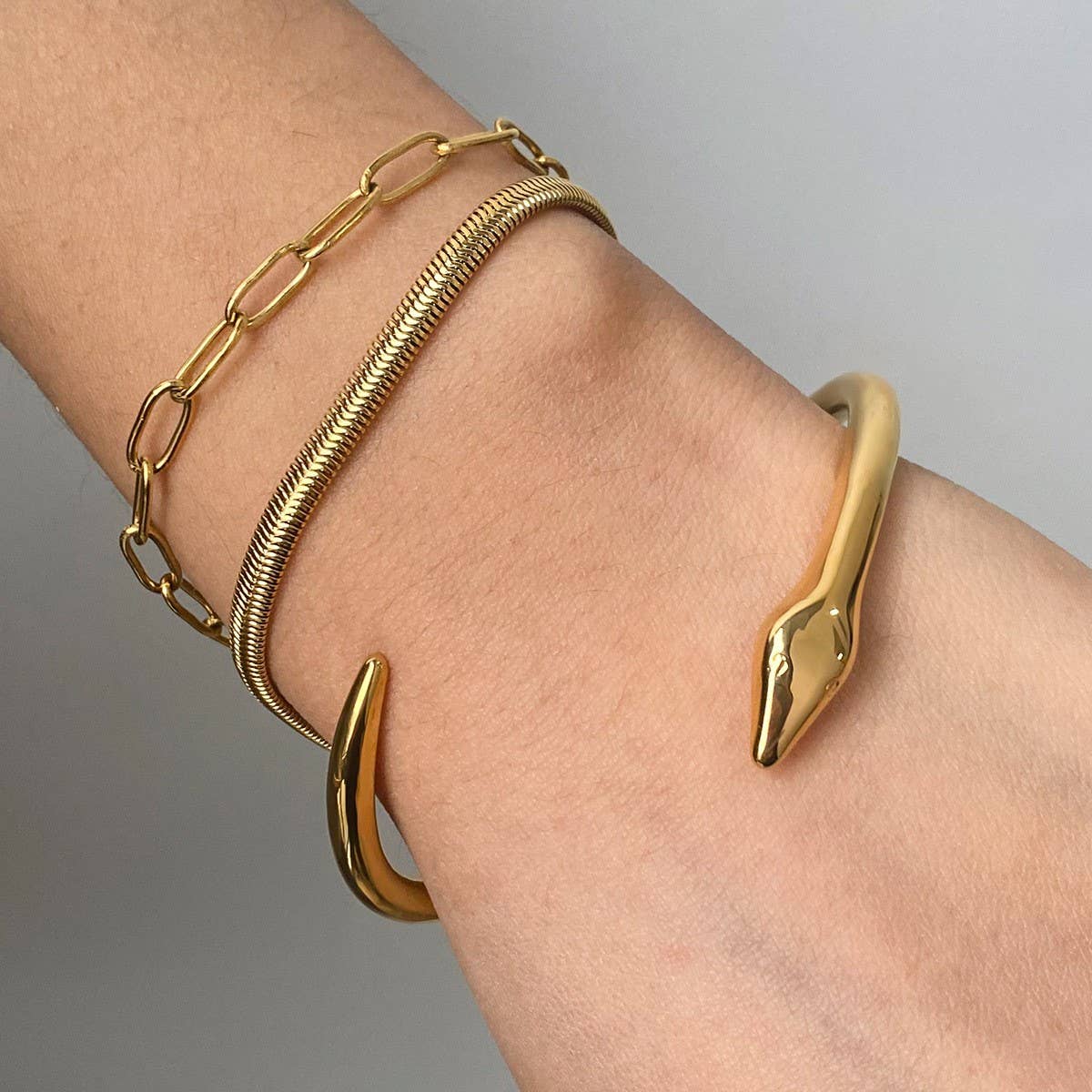 Trendy Hammered Serpent Bangle, 18K Gold Steel