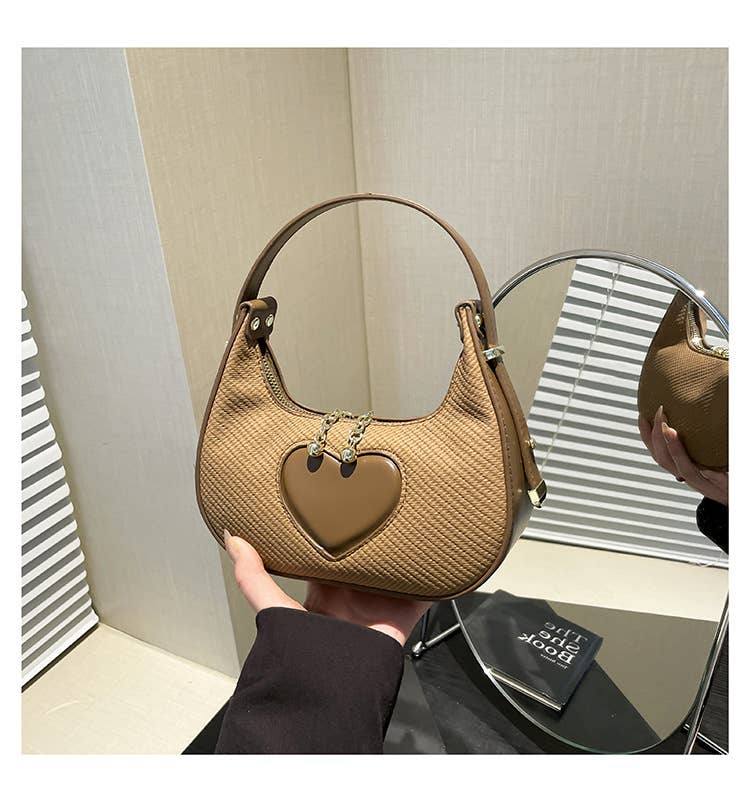 Solid-color simple heart-shaped underarm bag