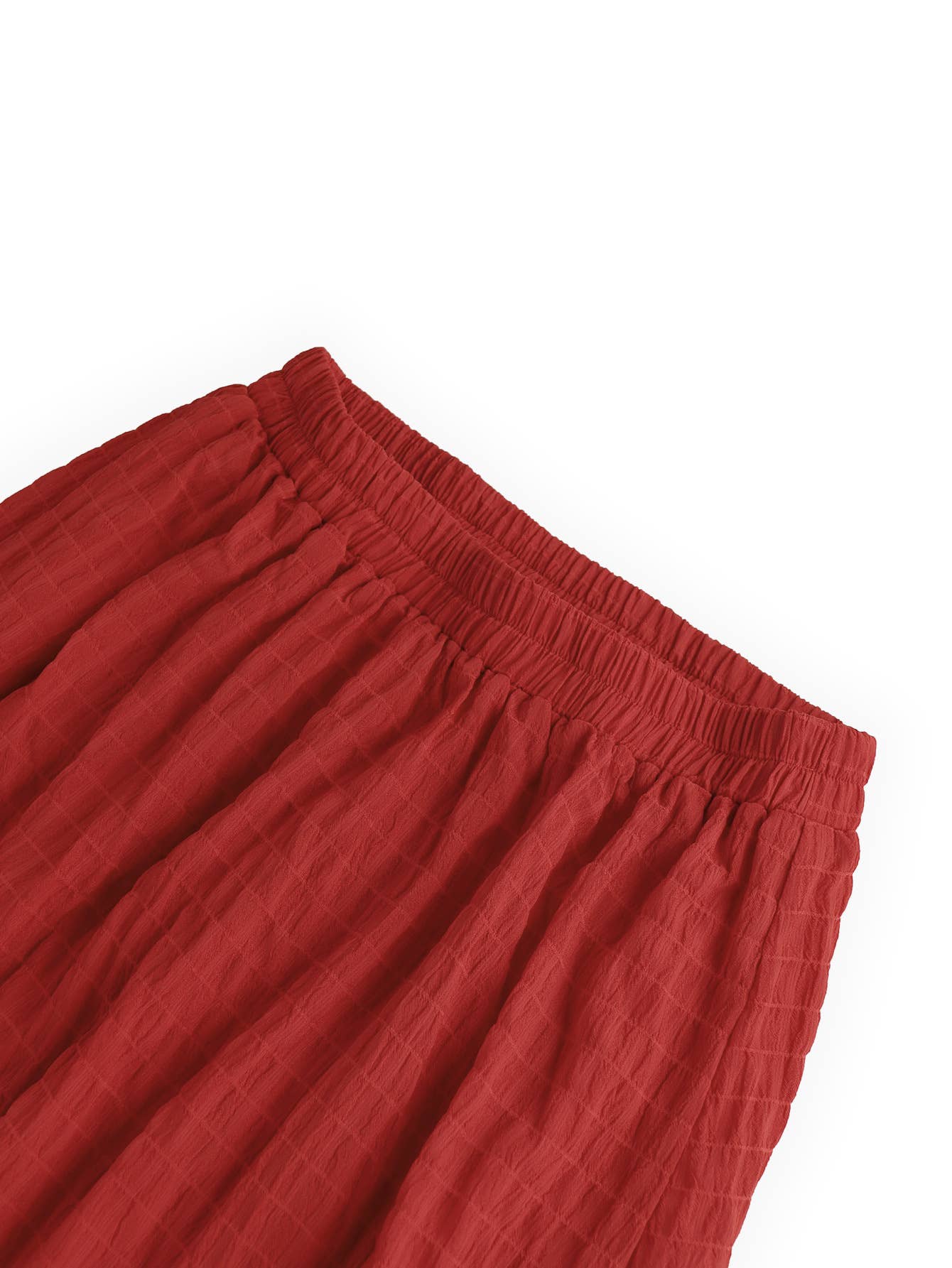 A fashionable two-piece printed strapless skirt