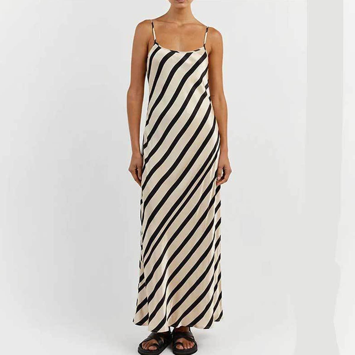 Stylish U-neck halter dress