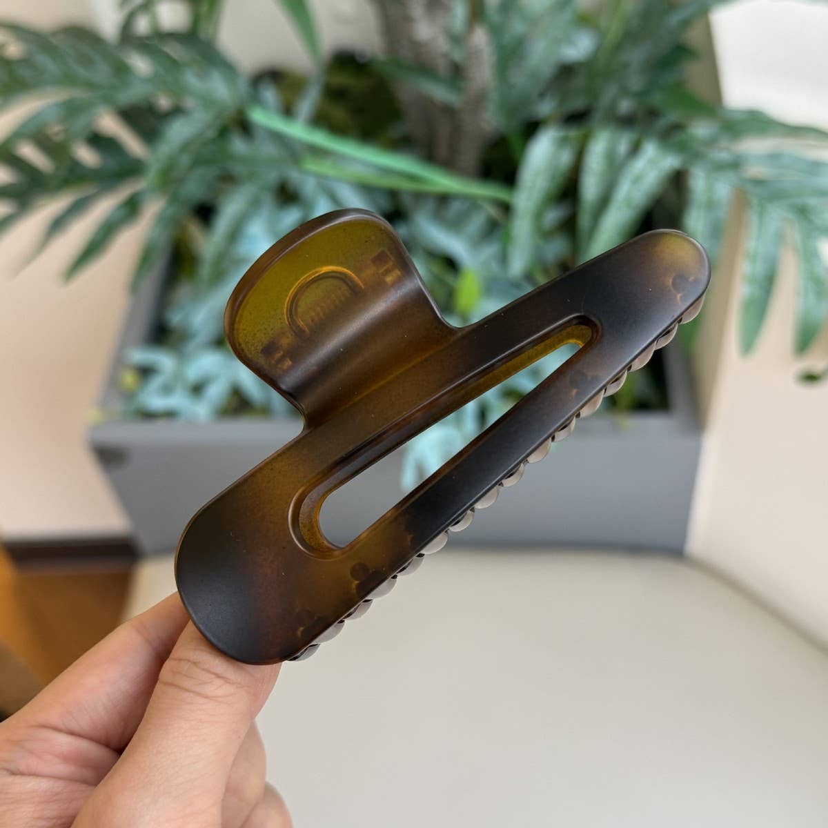 CWAHA4557_HOLLOW WATER DROP BUTTERFLY BUCKLE HAIRPIN