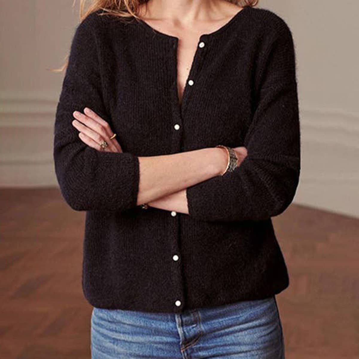 Simple all-in-one knit button-neck solid color sweater