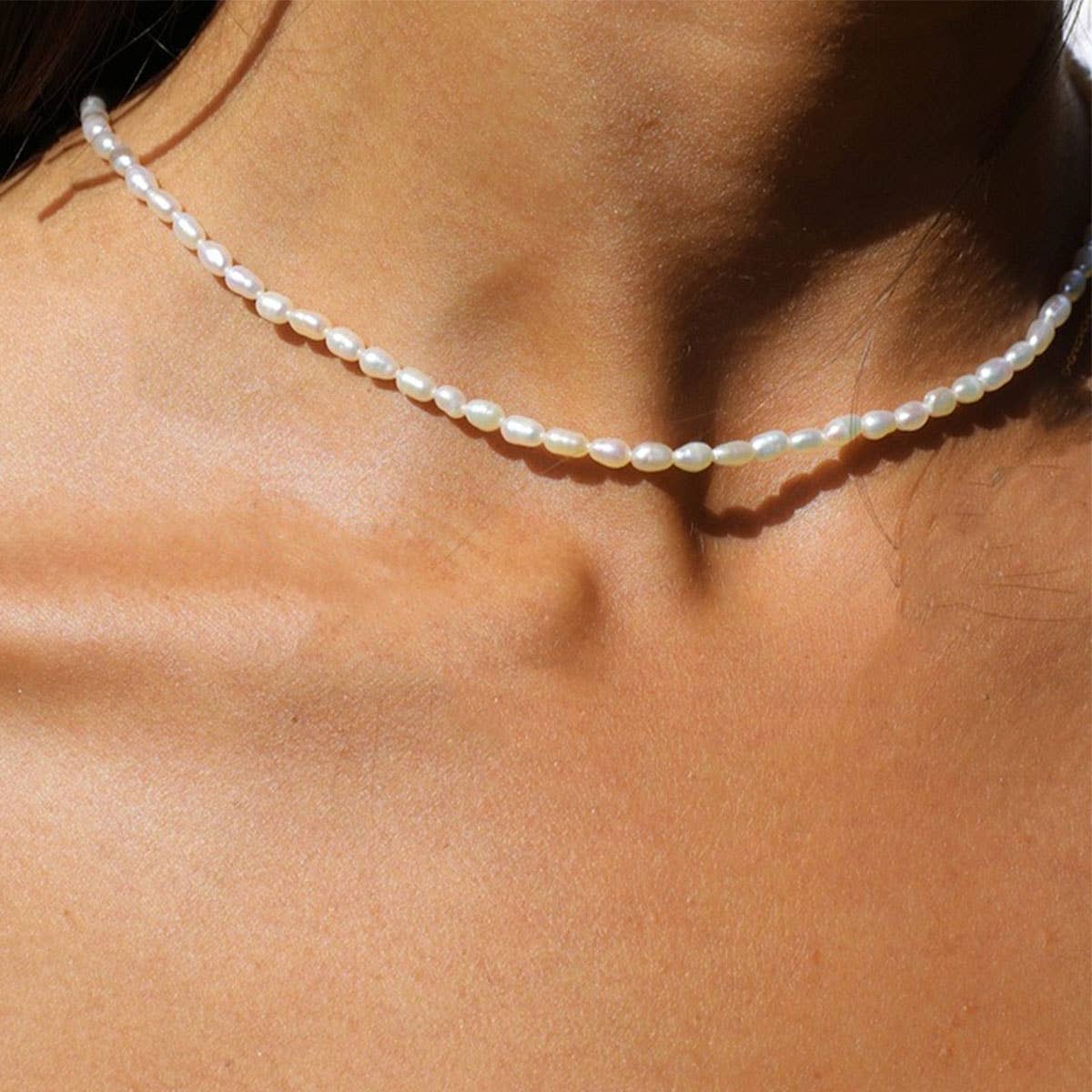 26-letter diamond-encrusted pearl necklace