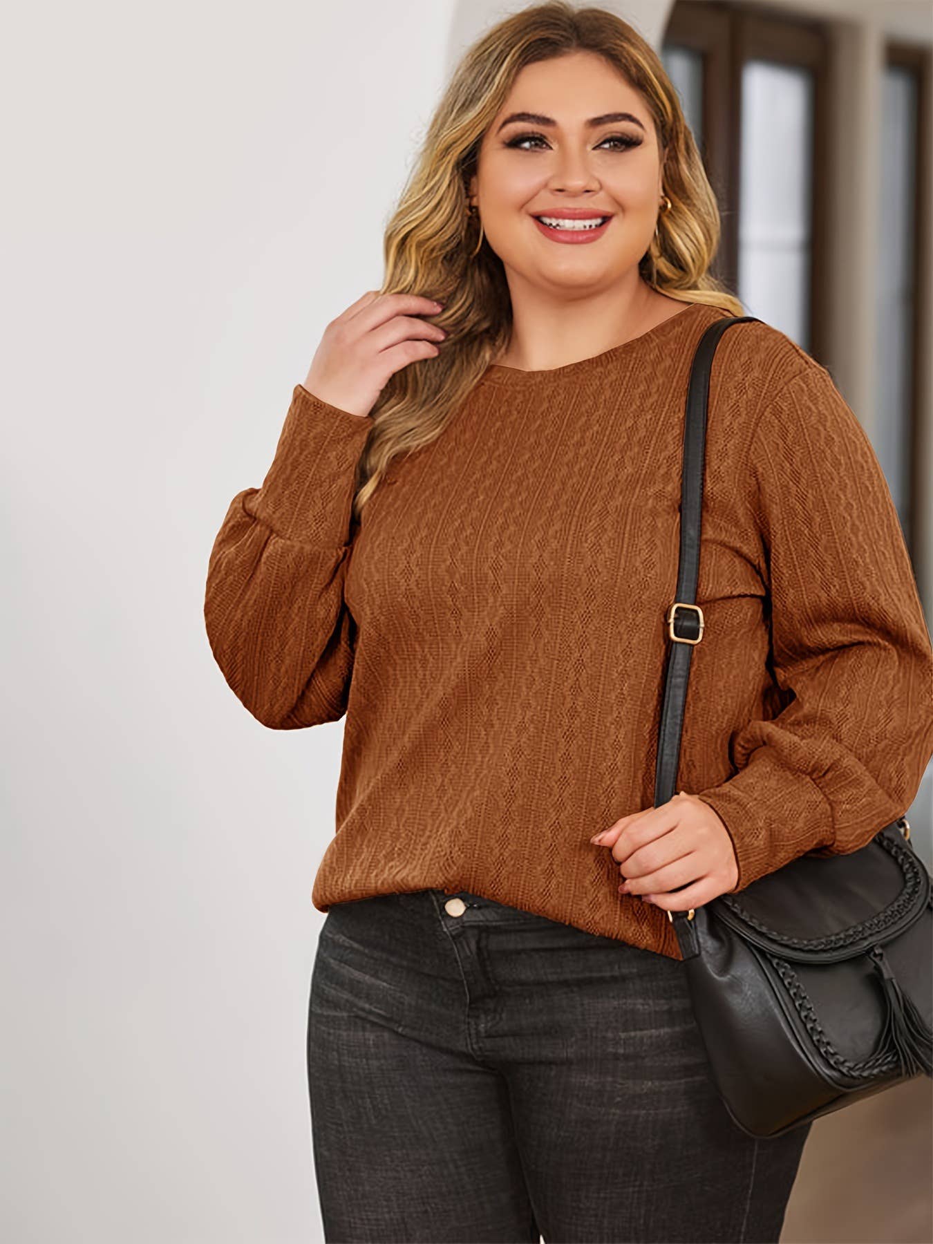 Round-neck fashionable solid-color knit sweater