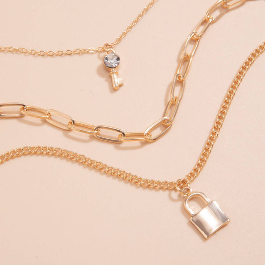 MINIMALIST LOCK KEY PENDANT NECKLACE