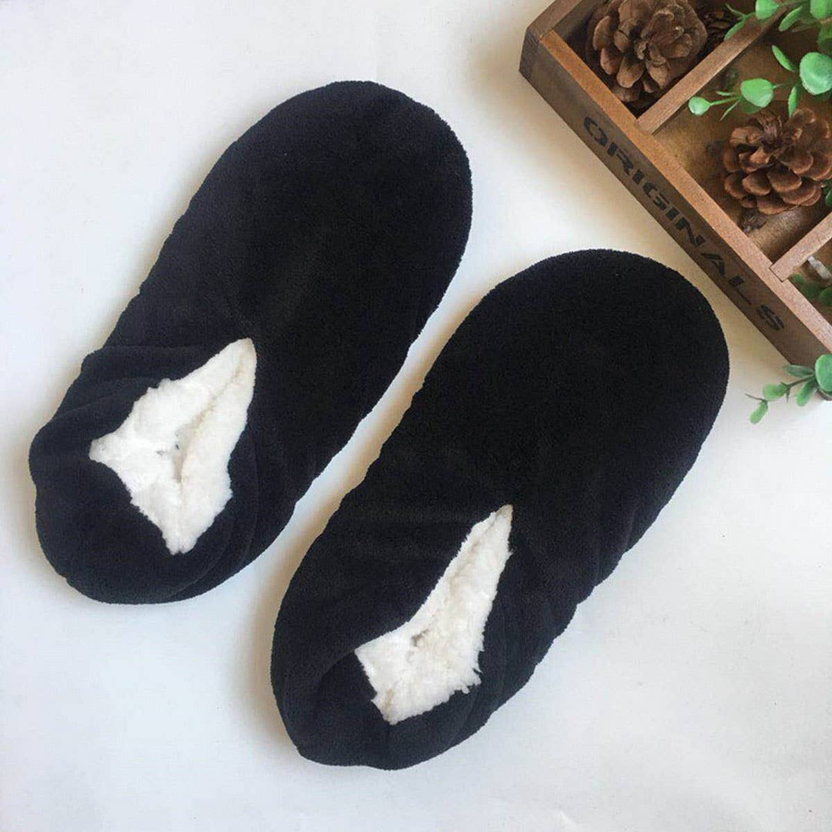 MEN'S HOME SOFT BOTTOM NON-SLIP WARM SOCKS