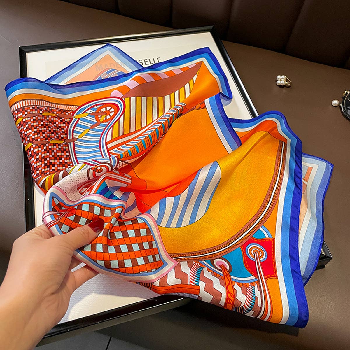 53cm Vintage Print Silk Blend Scarf for Women_CWASC0625