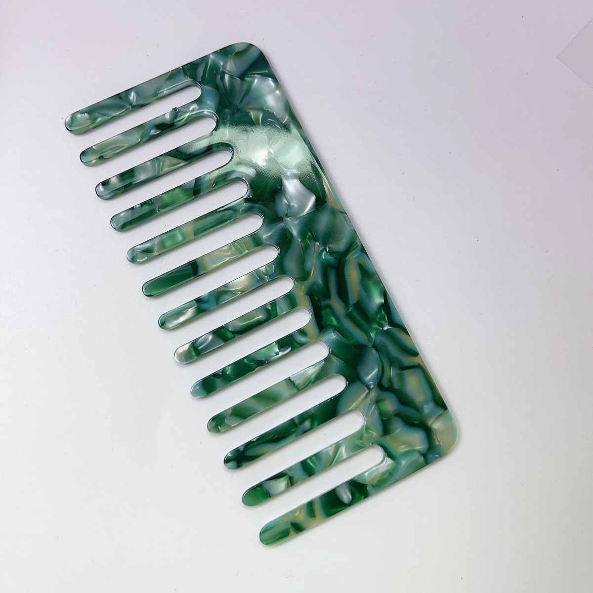 SIMPLE ACETIC ACID ANTI-STATIC HAIR COMB
