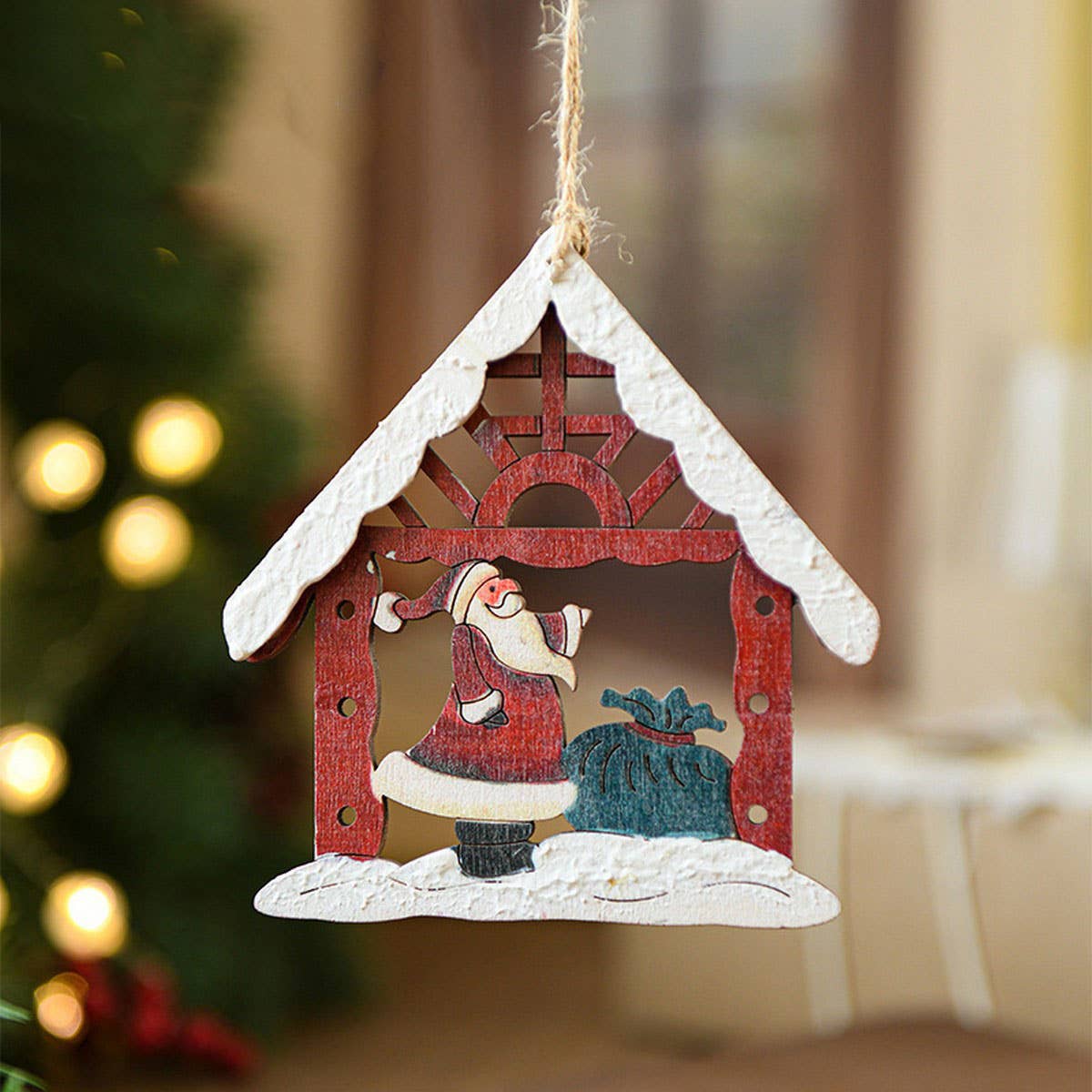 Wood House Painted Xmas Tree Hanging Ornament_CWMM9672
