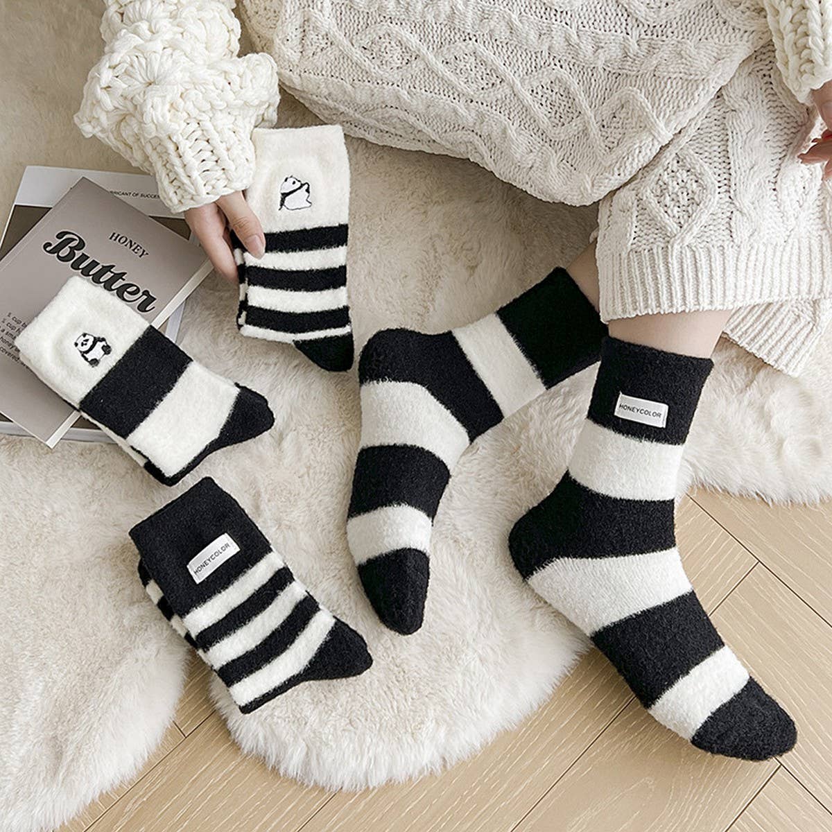 THICKENED PANDA FURRY HOME SLEEP SOCKS