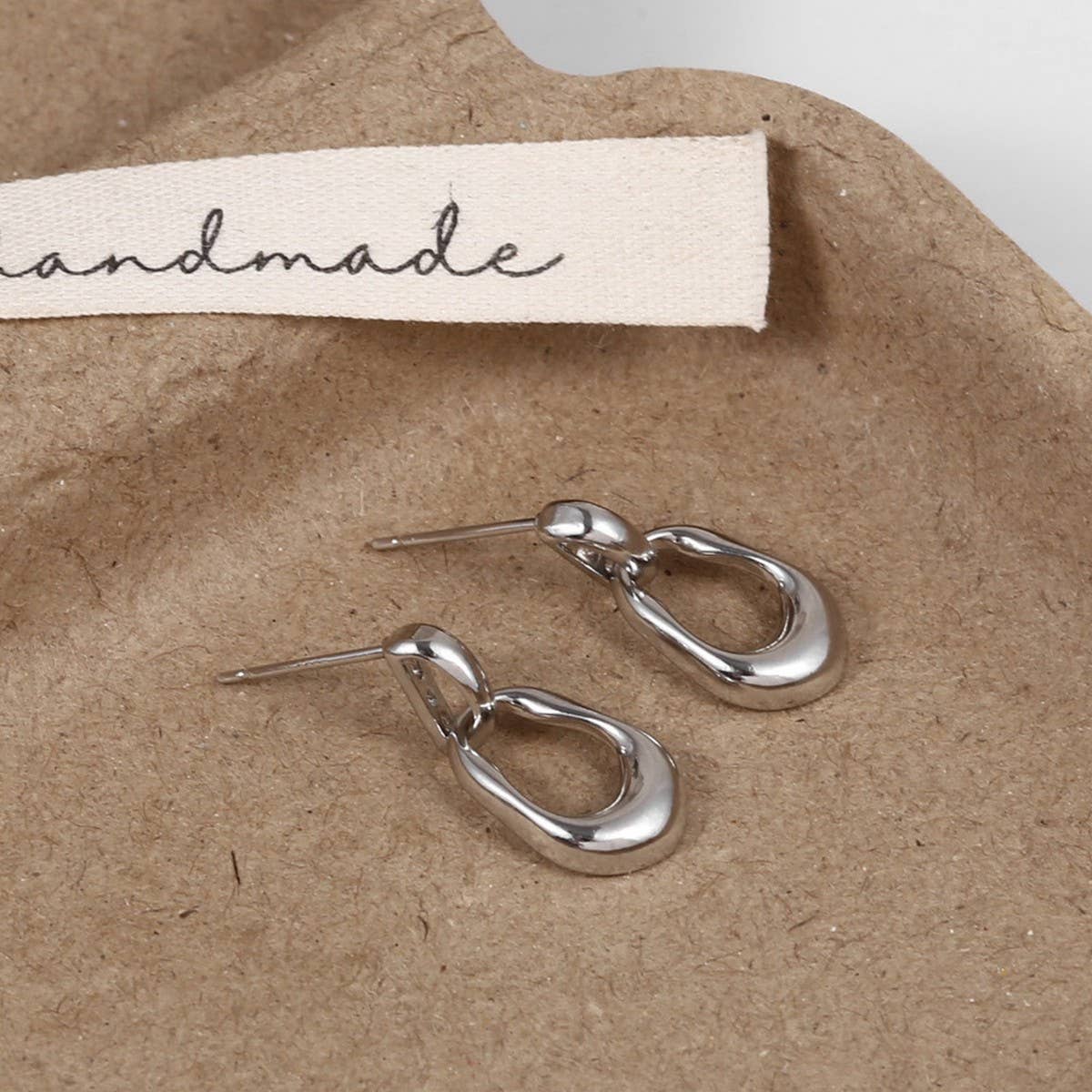 FASHION SIMPLE METAL PENDANT EARRINGS FOR WOMEN_CWAJE3118