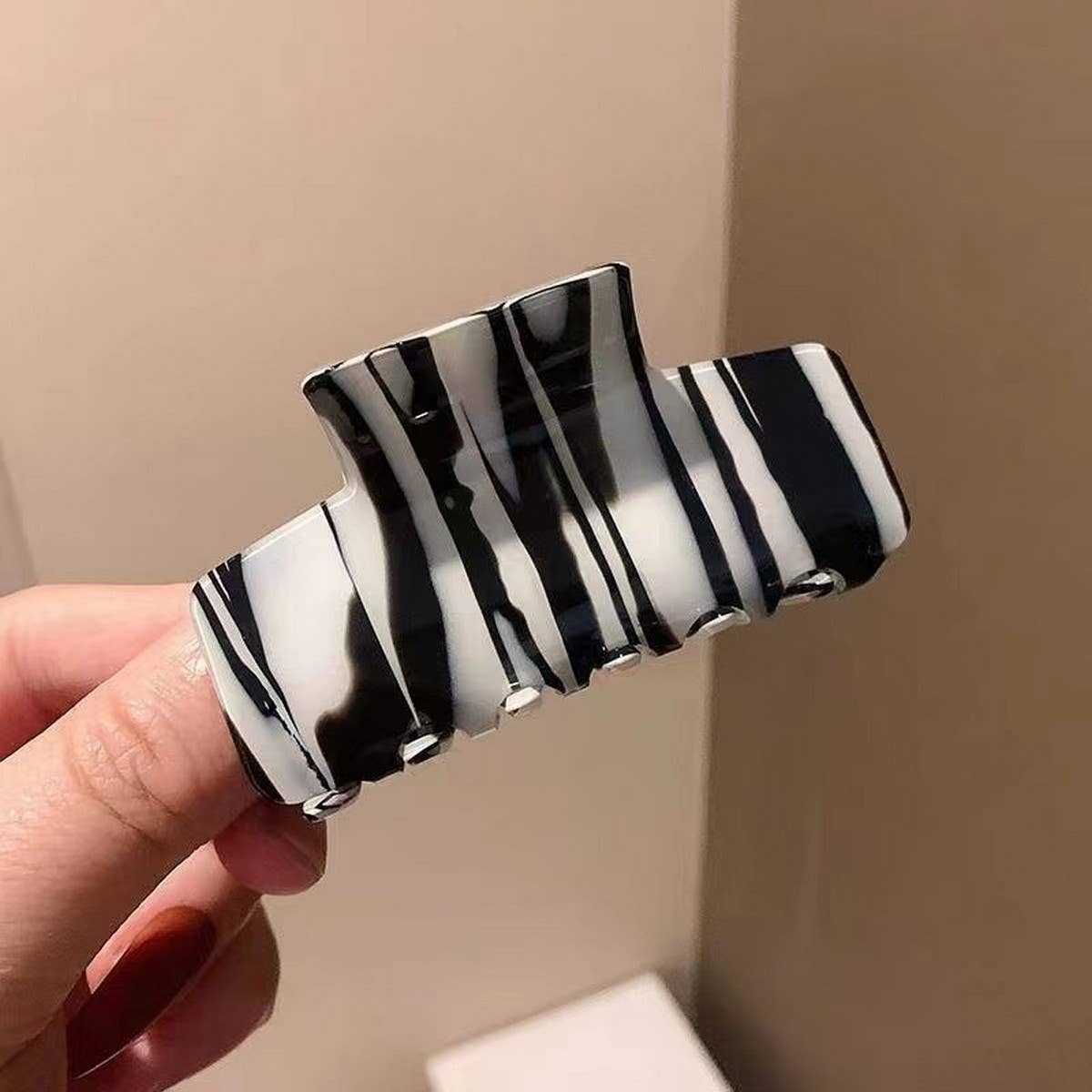 Ink-Style Acetate Hair Claw, Summer Square Clip