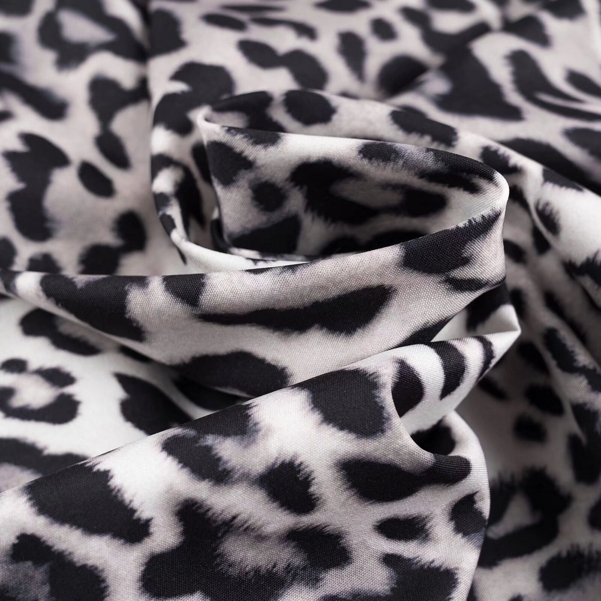 Elegant French Print Crew Neck Midi Dress