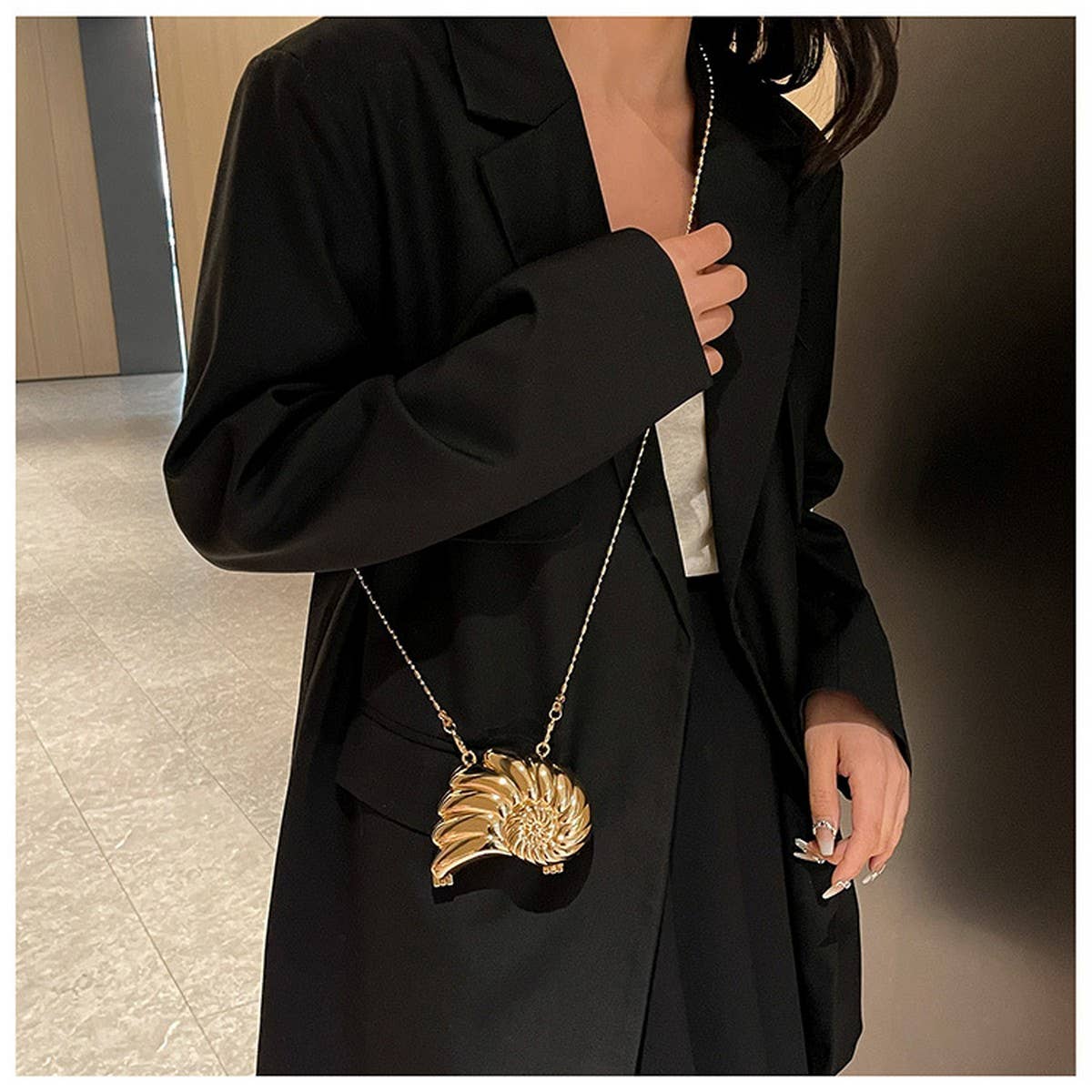 CONCH LIPSTICK  CELEBRITY EVENING BAG CLUTCH BAG_CWAB3264