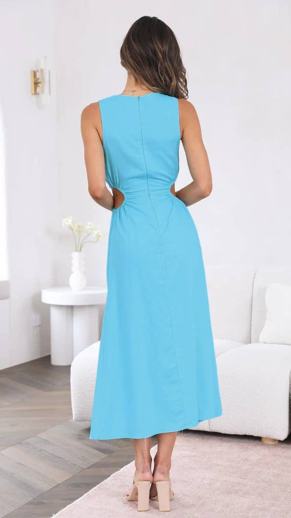 Solid-color waist-cinched round-neck dress