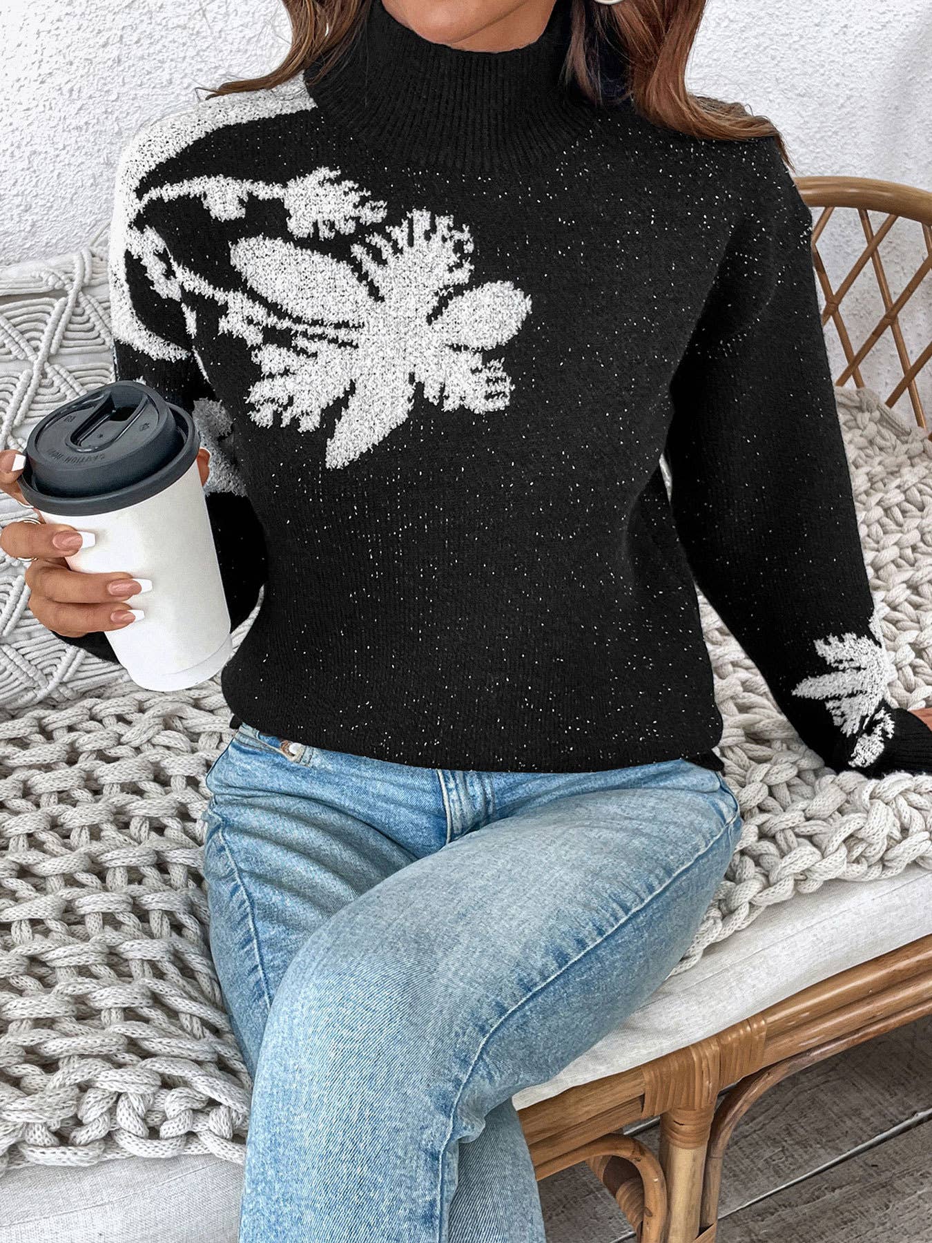 WOMEN'S HALF TURTLENECK COLOR JACQUARD SWEATER