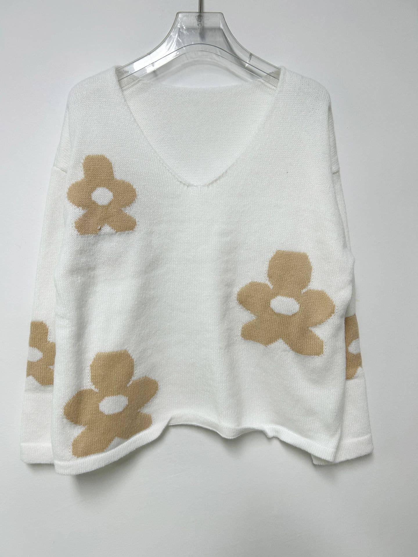 Round-neck solid-color jacquard knitted sweater