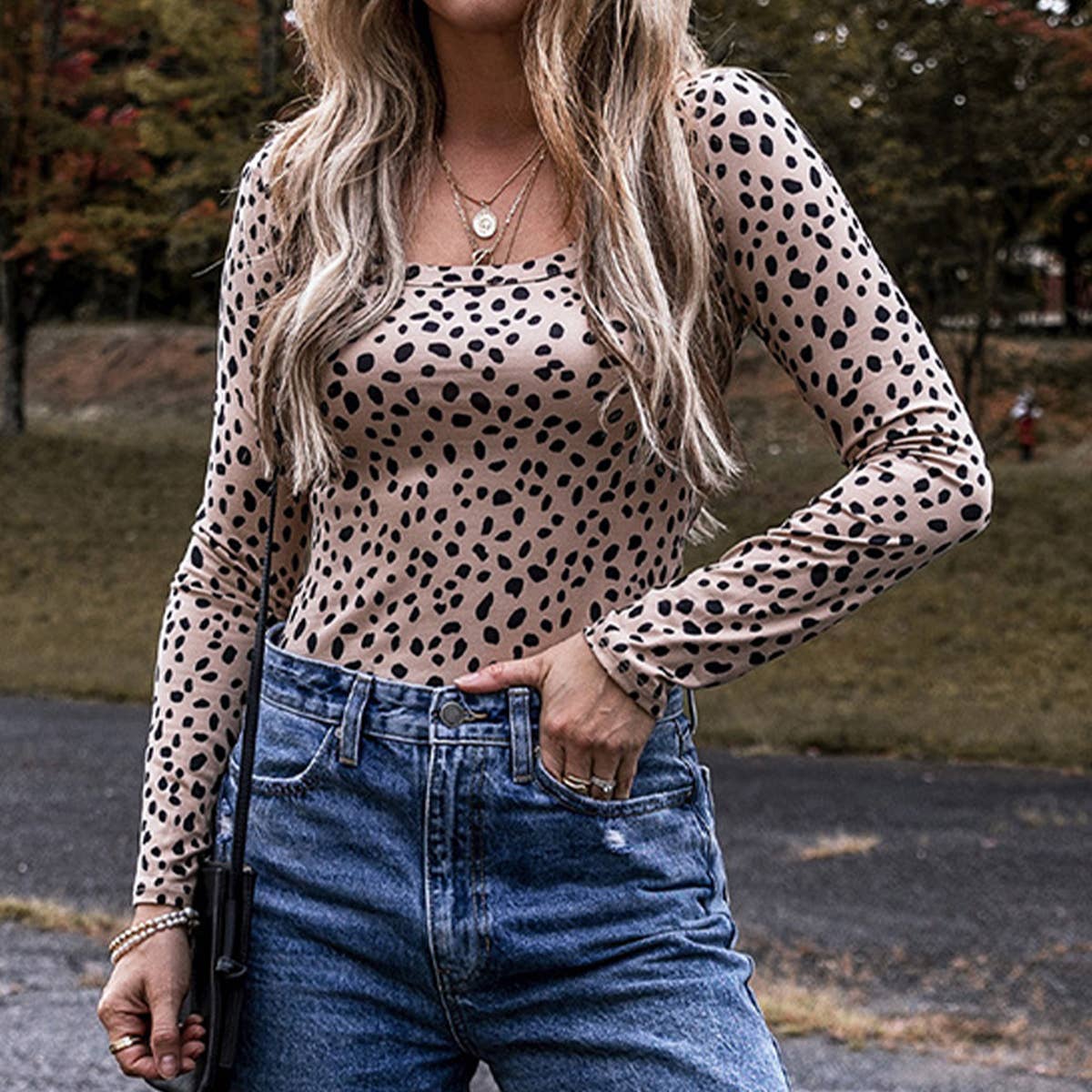 LEOPARD PRINT LONG-SLEEVED CREW NECK JUMPSUIT