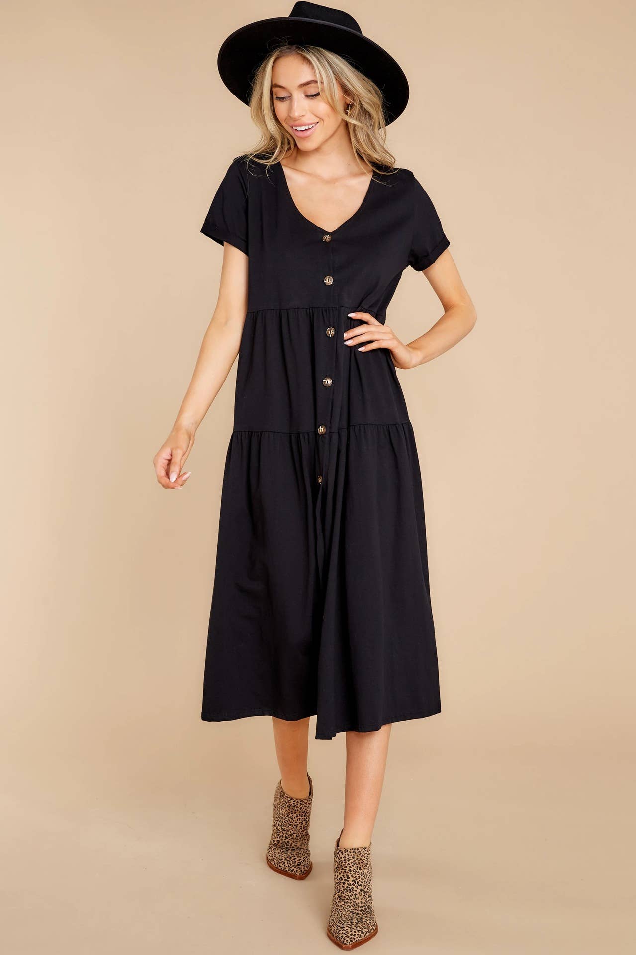 V-neck single-breasted pleated loose long dress