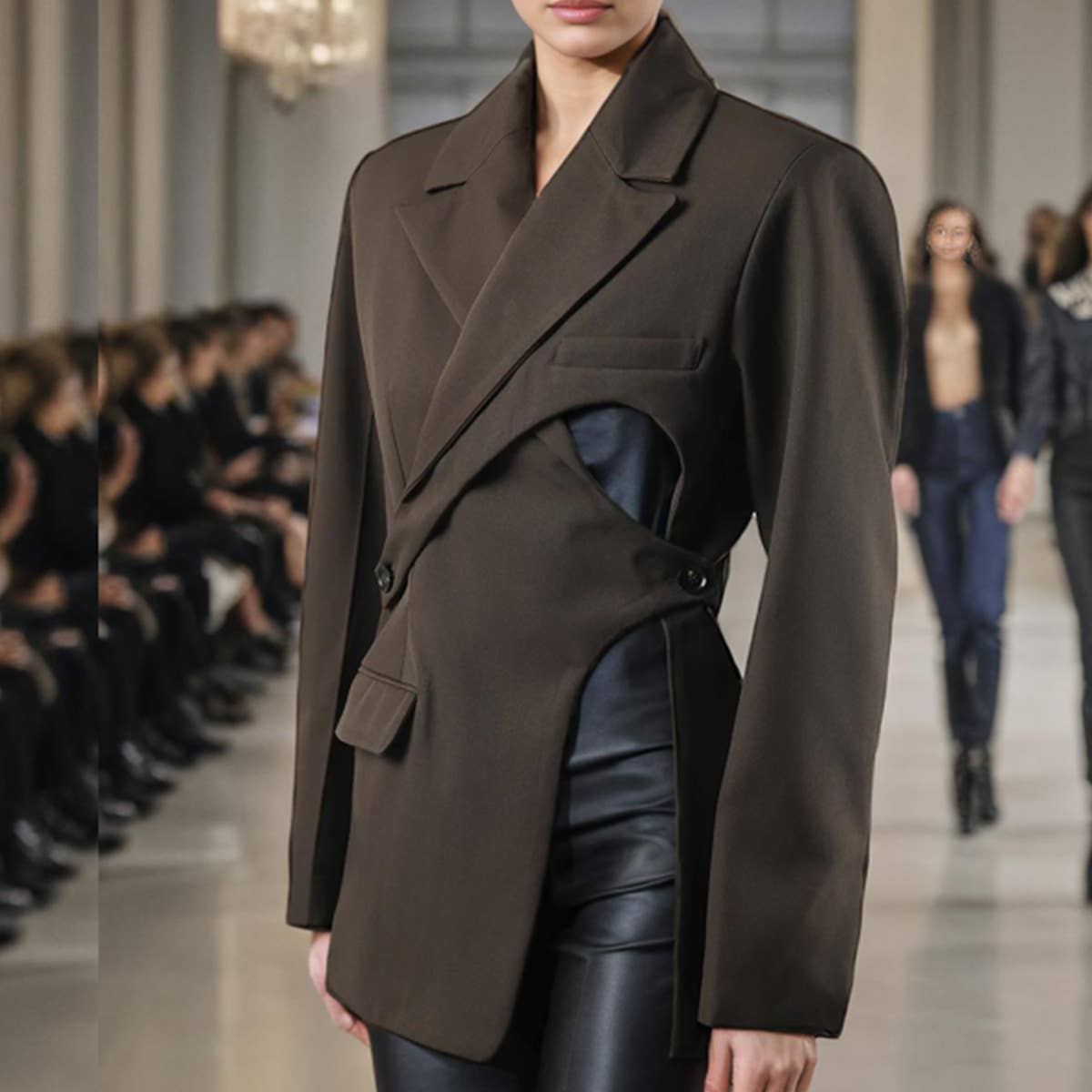 Chic Hollow-Out Waist Blazer with Belted Design_CWOCO1240