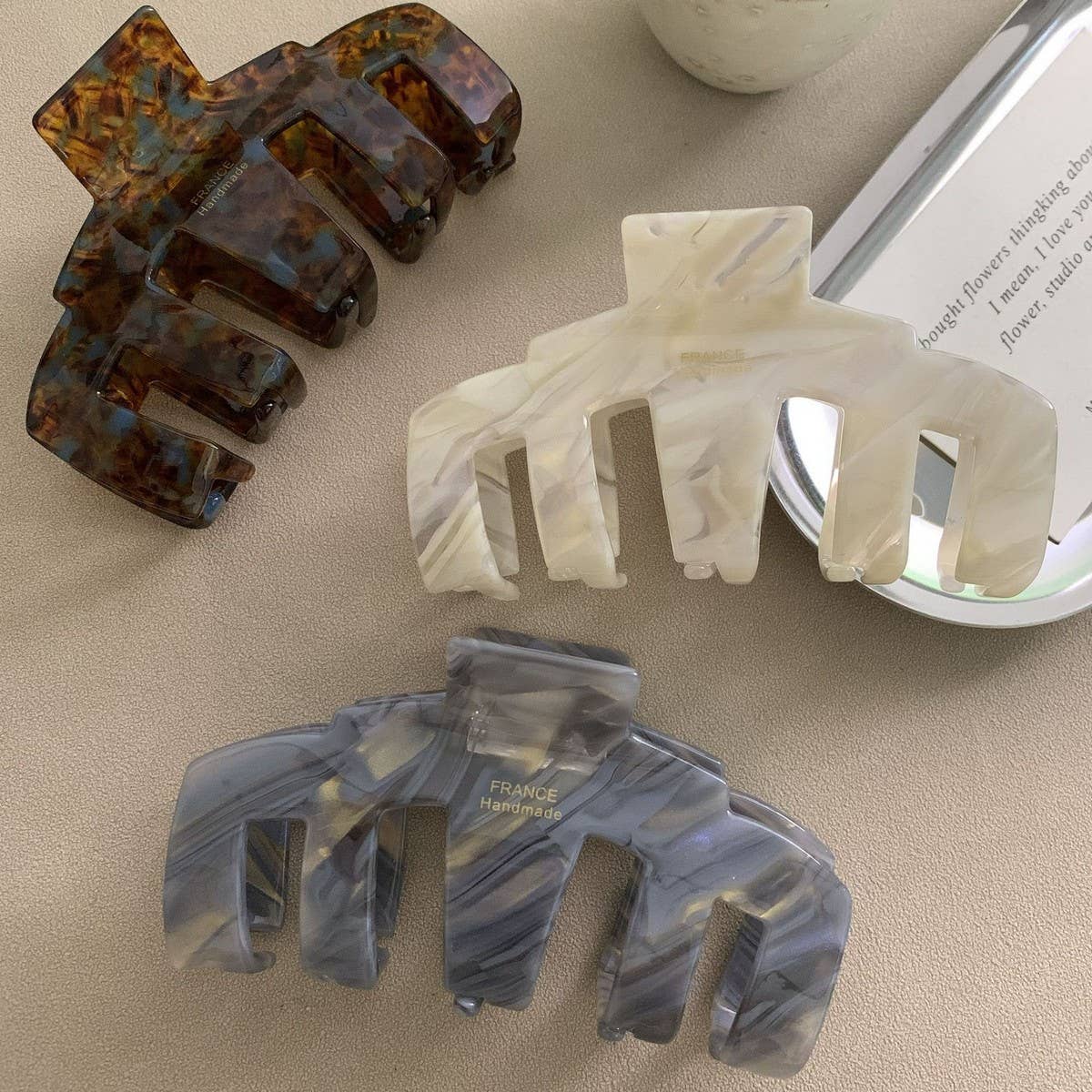 HIGH-END, SIMPLE AND LUXURIOUS HAIRPIN