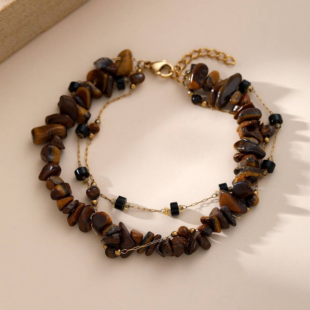 IRREGULAR NATURAL TIGER EYE STONE GOLD BEADBRACELET