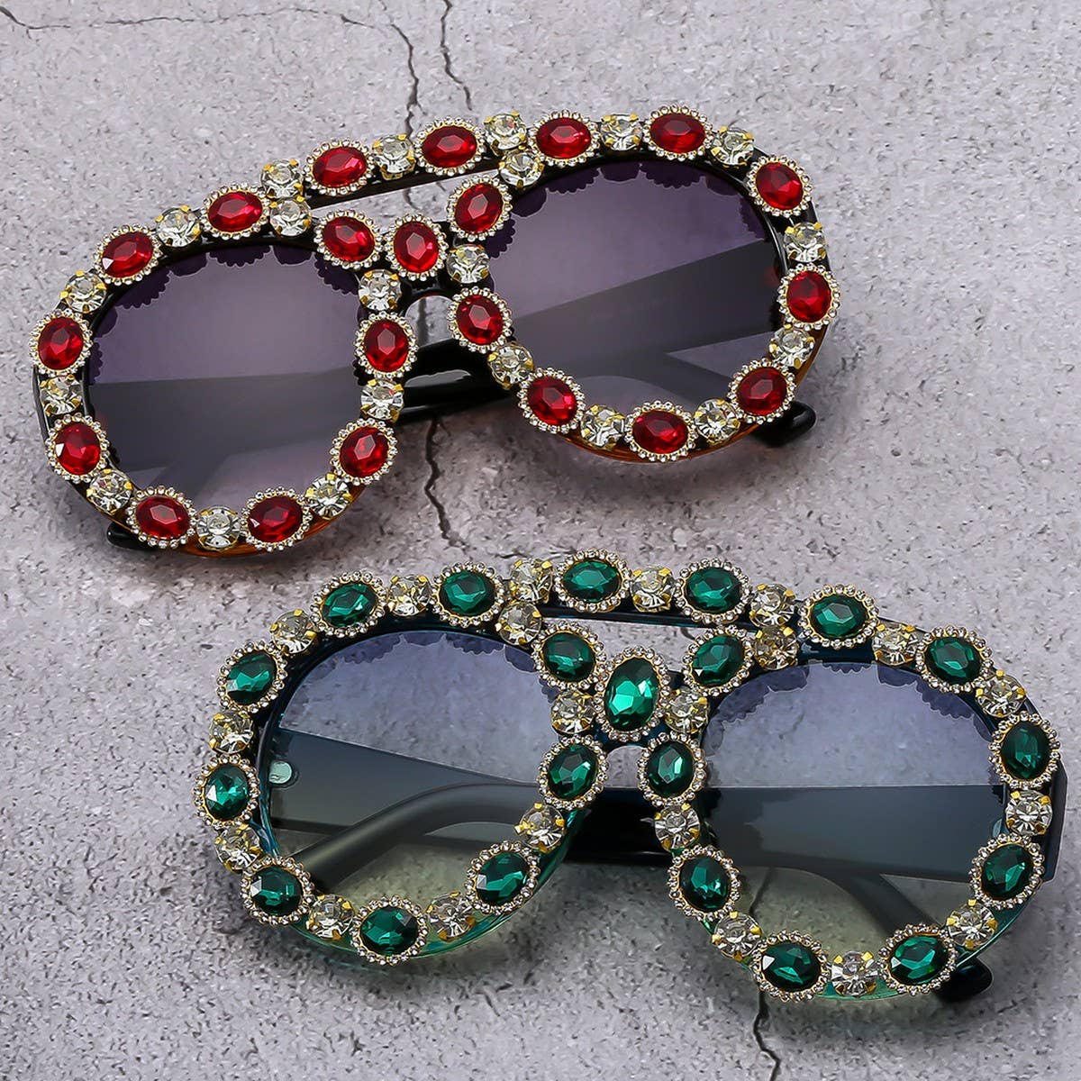 LARGE CONTRAST OVAL LUXURY EMERALD SUNGLASSES
