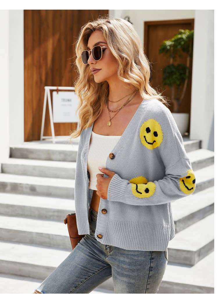 Smileyface knit sweater cardigan with long sleeves