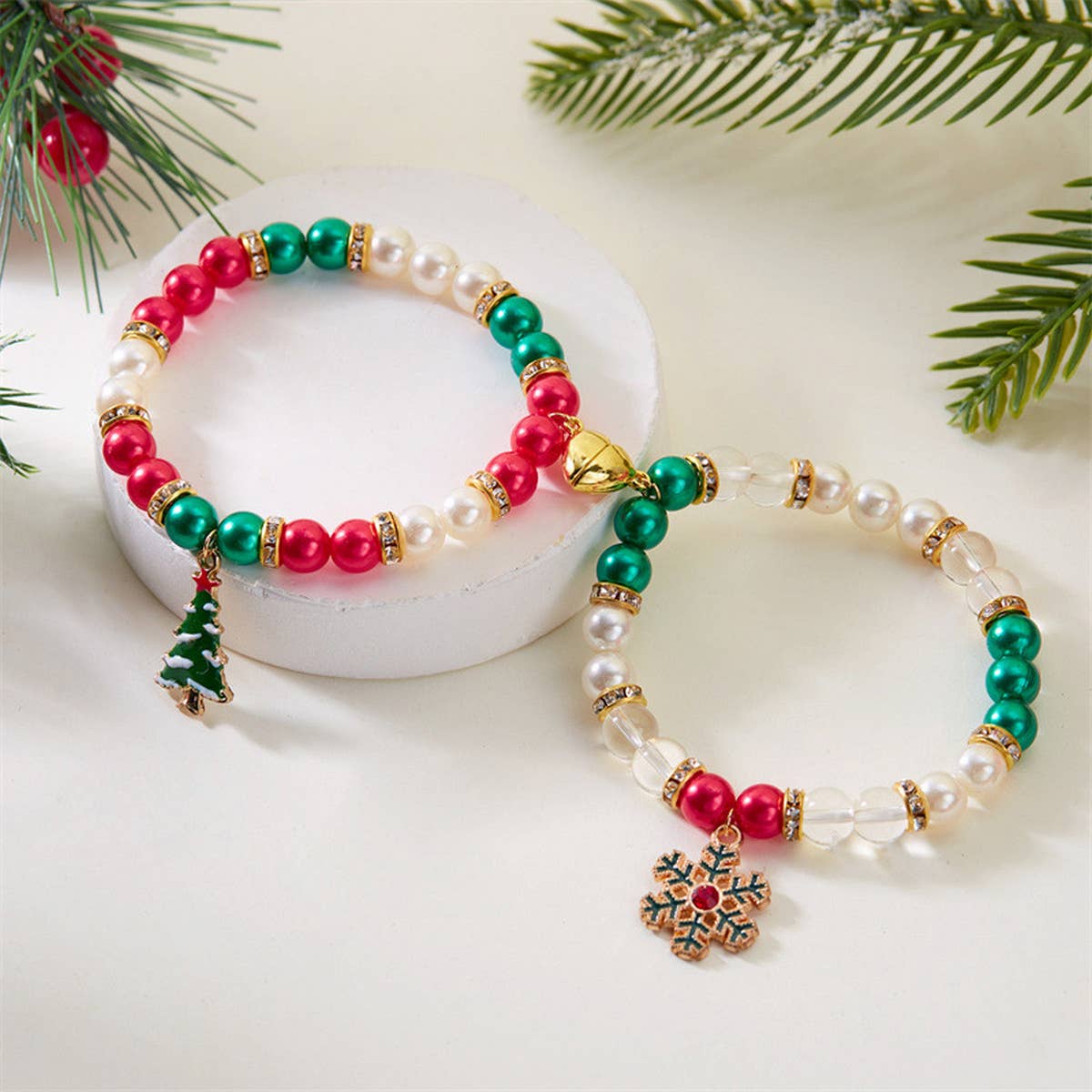 CHRISTMAS SNOWFLAKE PENDANT MAGNETIC BRACELET