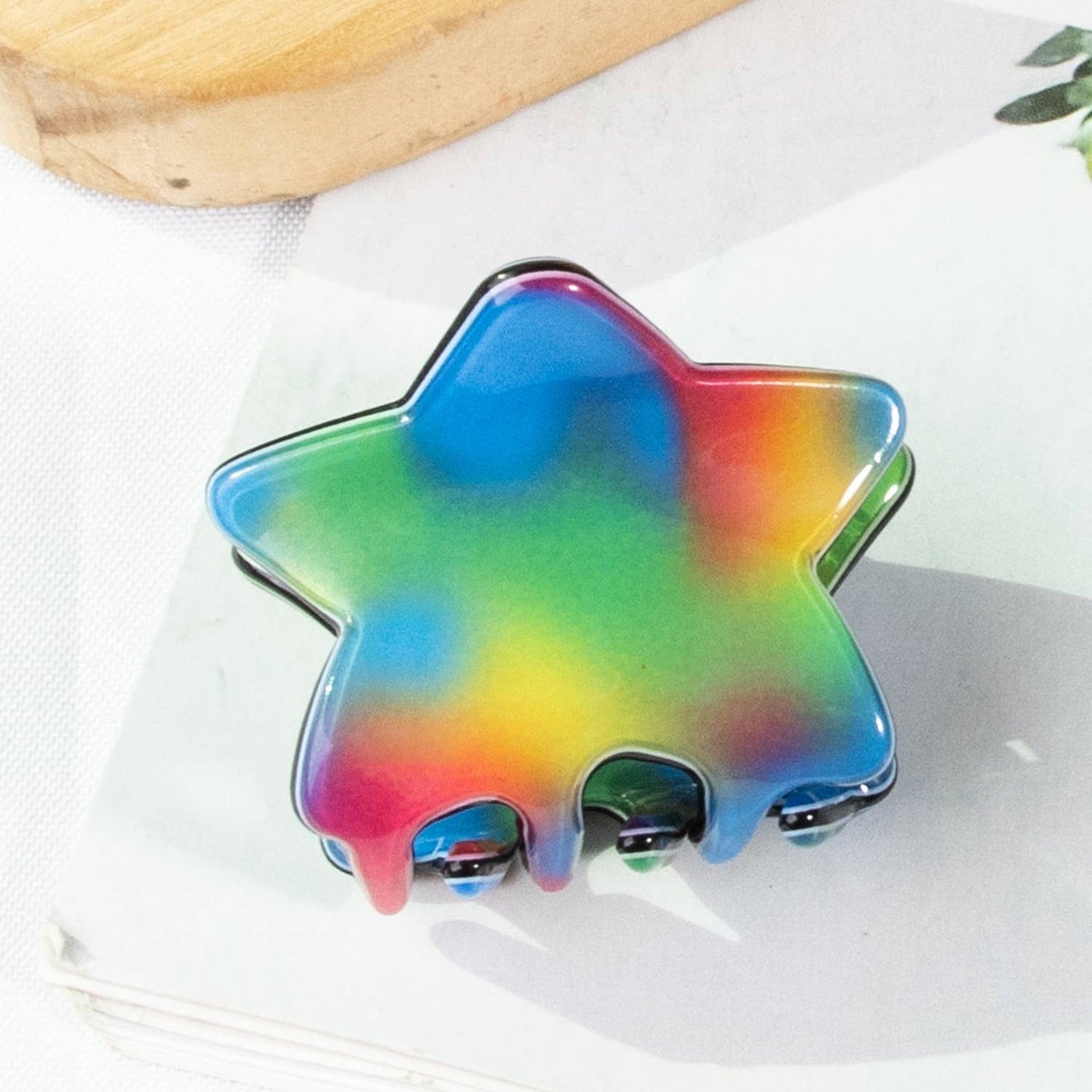 RAINBOW STAR HAIR CLAW CLIP SMALL_CWAHA0325