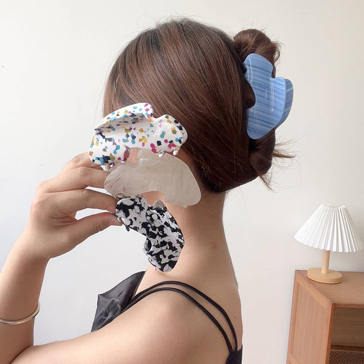 Simple Acetate Hair Claw - French Style Shark Clip