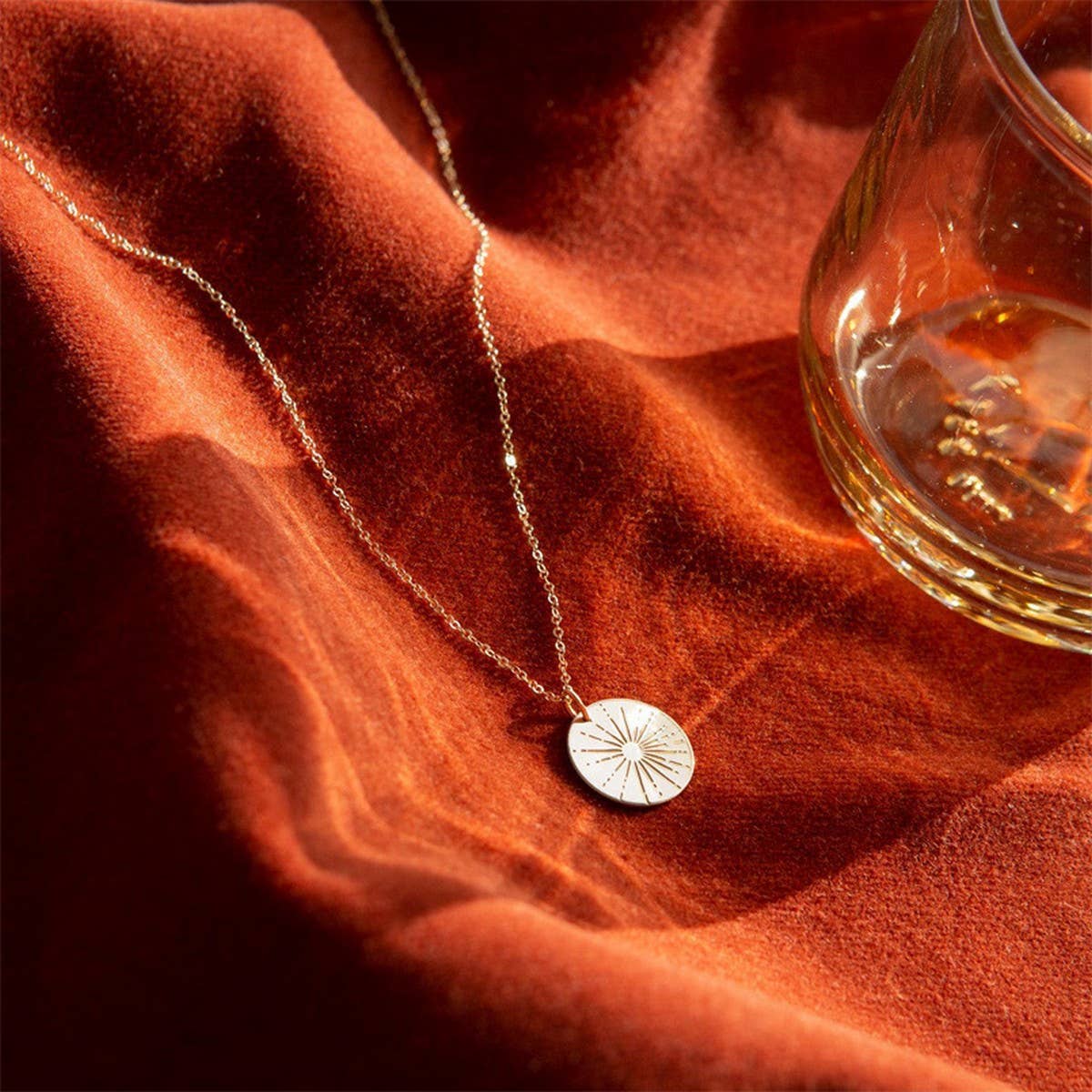 Simple Big Sun Round Pendant Necklace